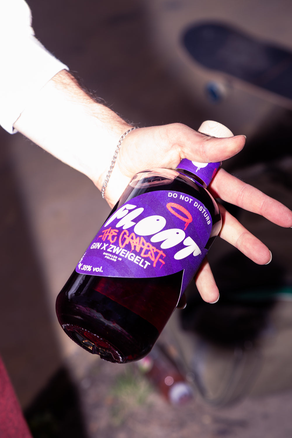 FLOAT The Grapest Gin × Zweigelt